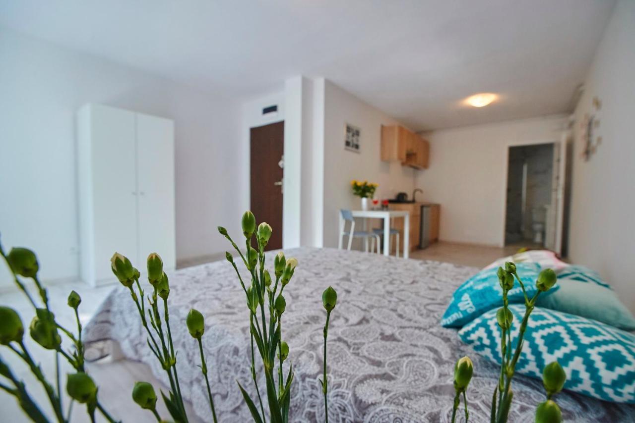 Regem Apartments Plonska Warsawa Bagian luar foto